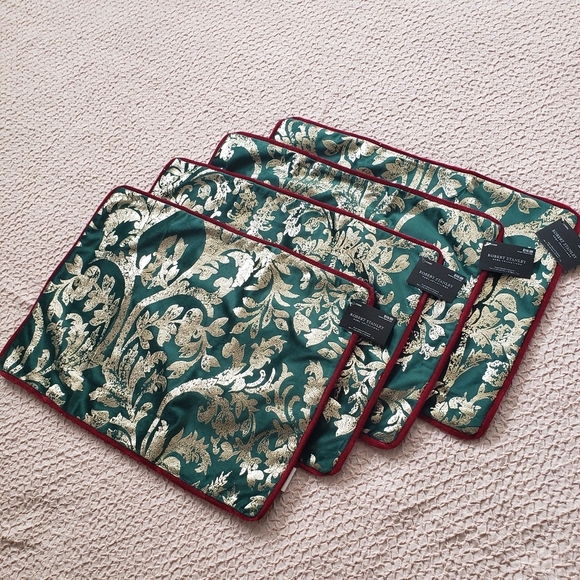 4 Robert Stanley Green Damask Placemats - Picture 3 of 9